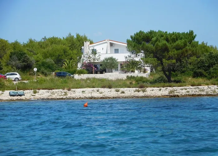 Mirakul Apartments