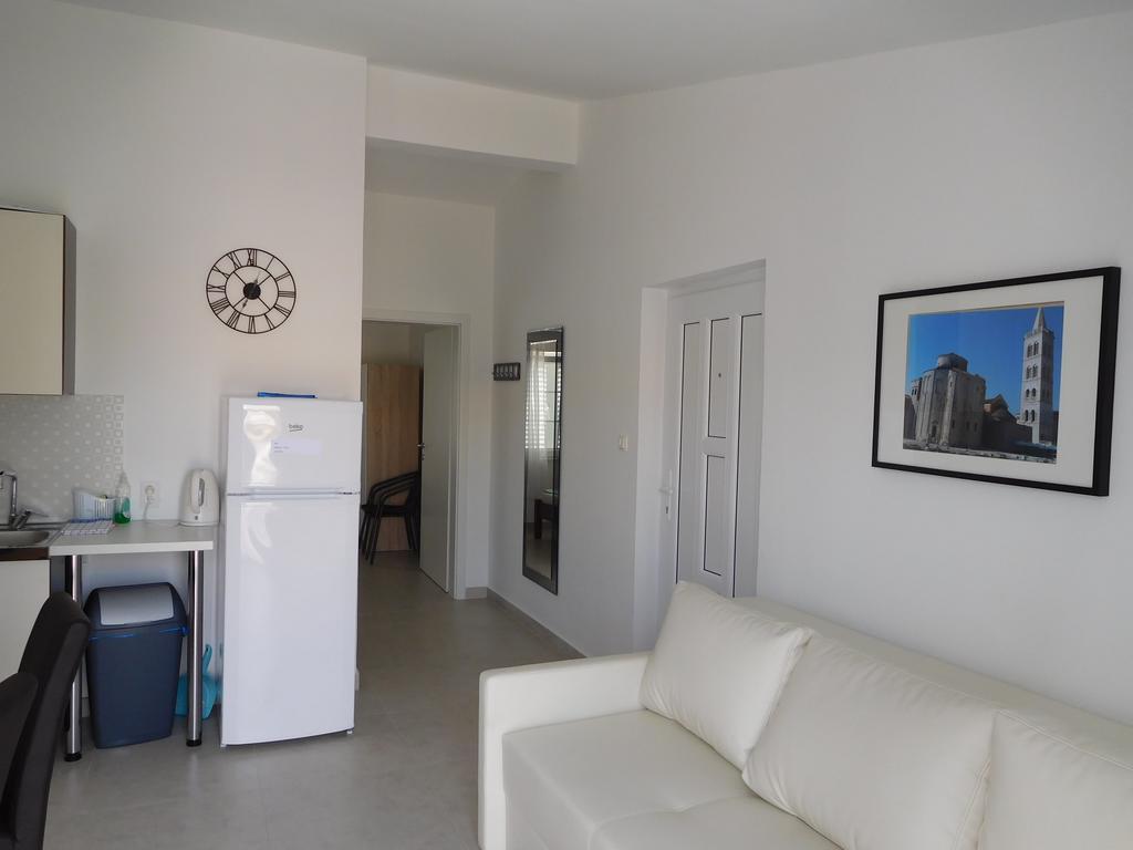 Mirakul Apartment *