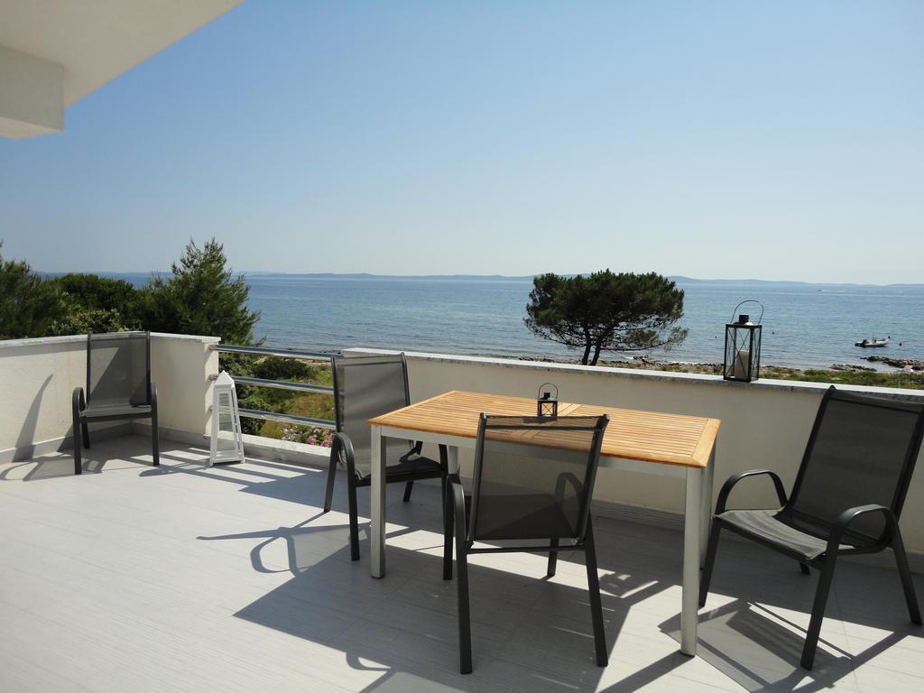 Apartment Mirakul Vir