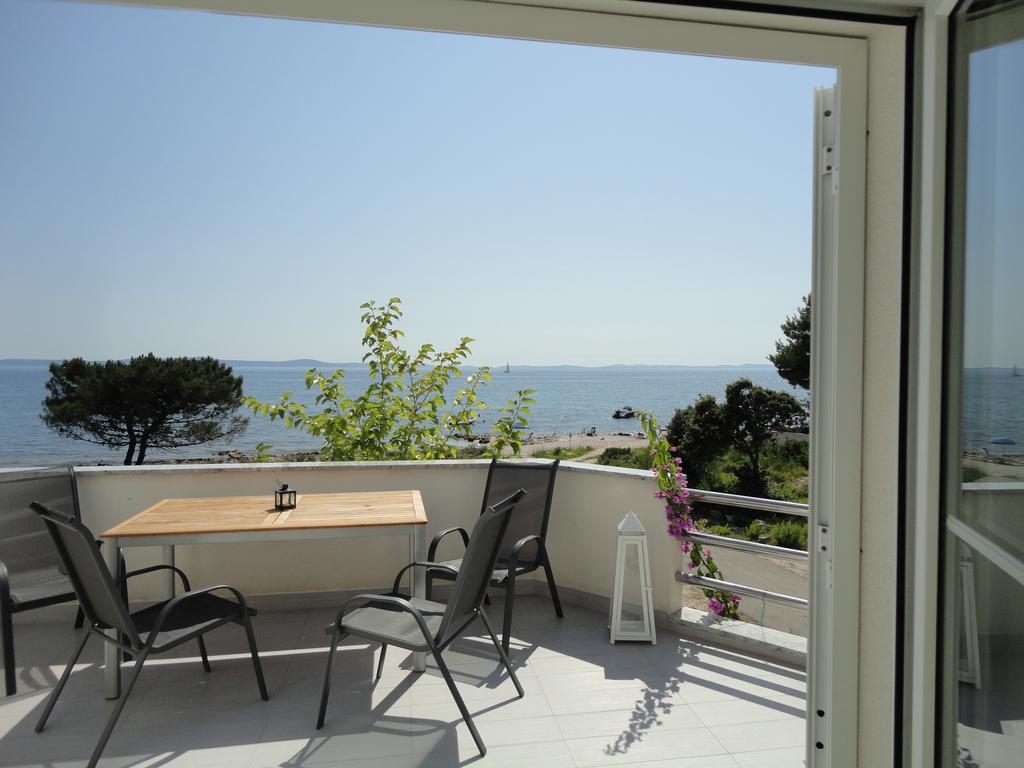 Apartment Mirakul Vir